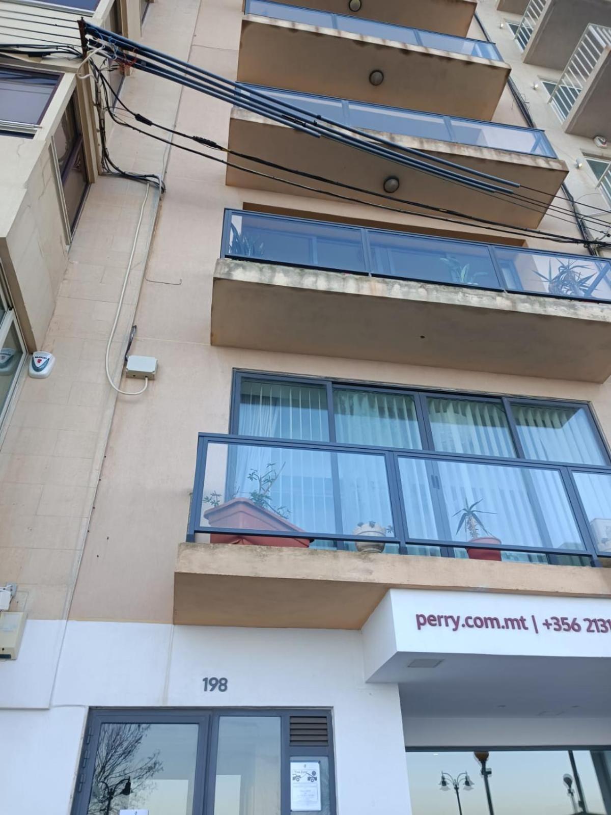 Modern, Large 3Bedroom, Spectacular Views Goslm-9 スリーマ エクステリア 写真