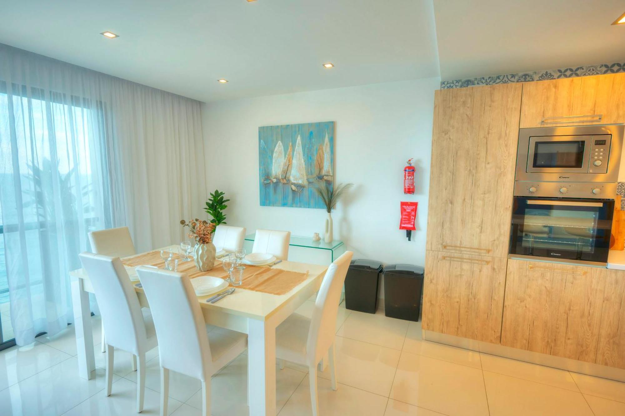 Modern, Large 3Bedroom, Spectacular Views Goslm-9 スリーマ エクステリア 写真