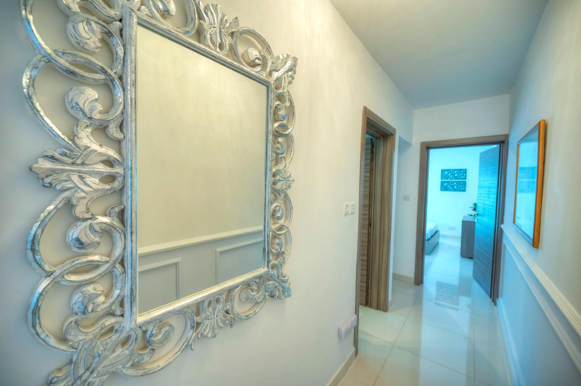 Modern, Large 3Bedroom, Spectacular Views Goslm-9 スリーマ エクステリア 写真